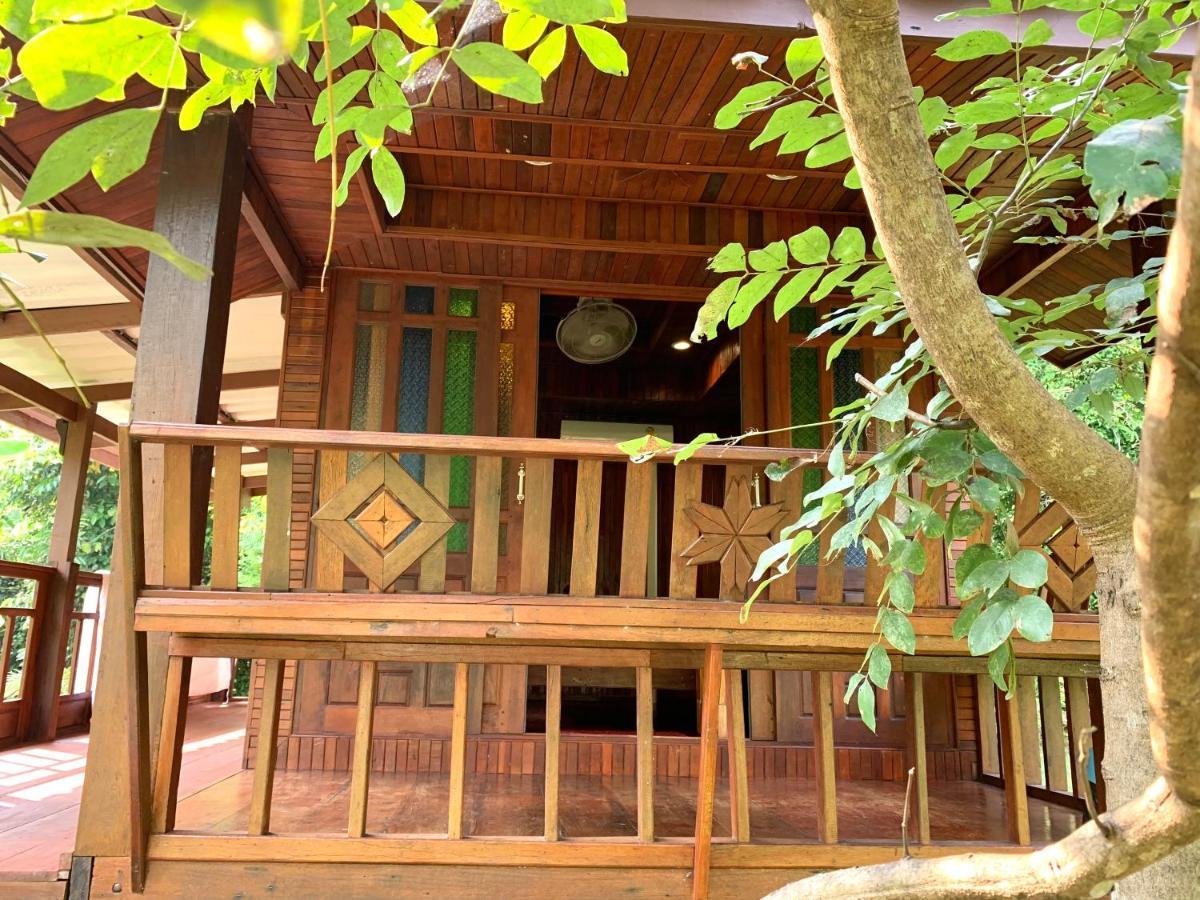 Kohkoodfarmstay Ko Kut Exterior photo